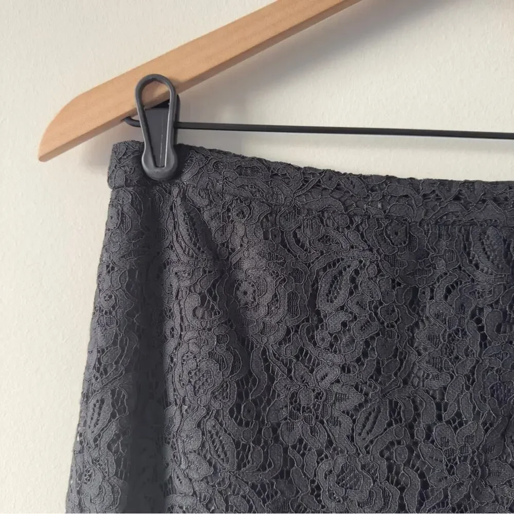 Banana Republic Black Lace Skirt Ruffle flare mermaid hem midi zip up zipper NWT